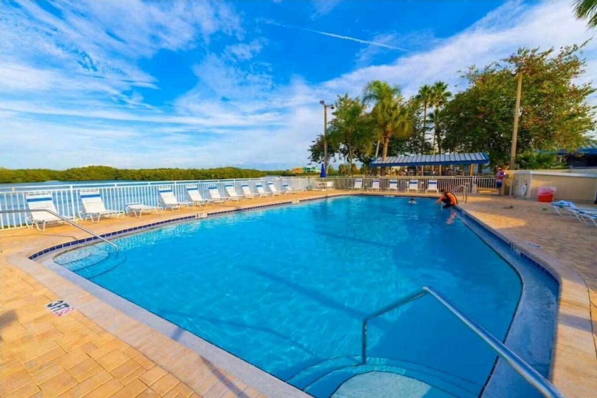 רסקין Beautiful New Luxury Townhome With Private Beach And Swimming Pools מראה חיצוני תמונה